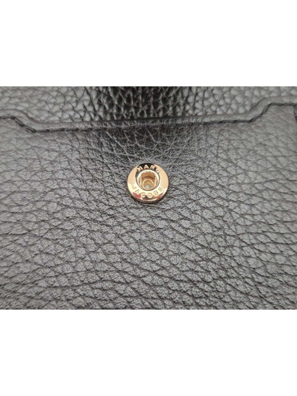 Marc Jacobs Black Leather Crossbody Cell Phone Bag Purse Adjustable Strap - Picture 8 of 9